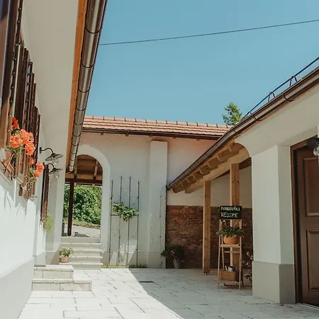 Apartment Little House Ptuj Exterior foto